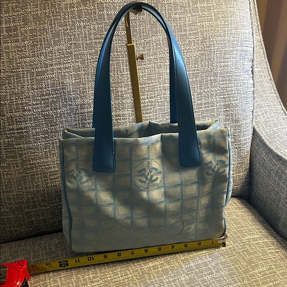 080. Chanel Light Blue Travel Tote Bag w/coa - Picture 1 of 16